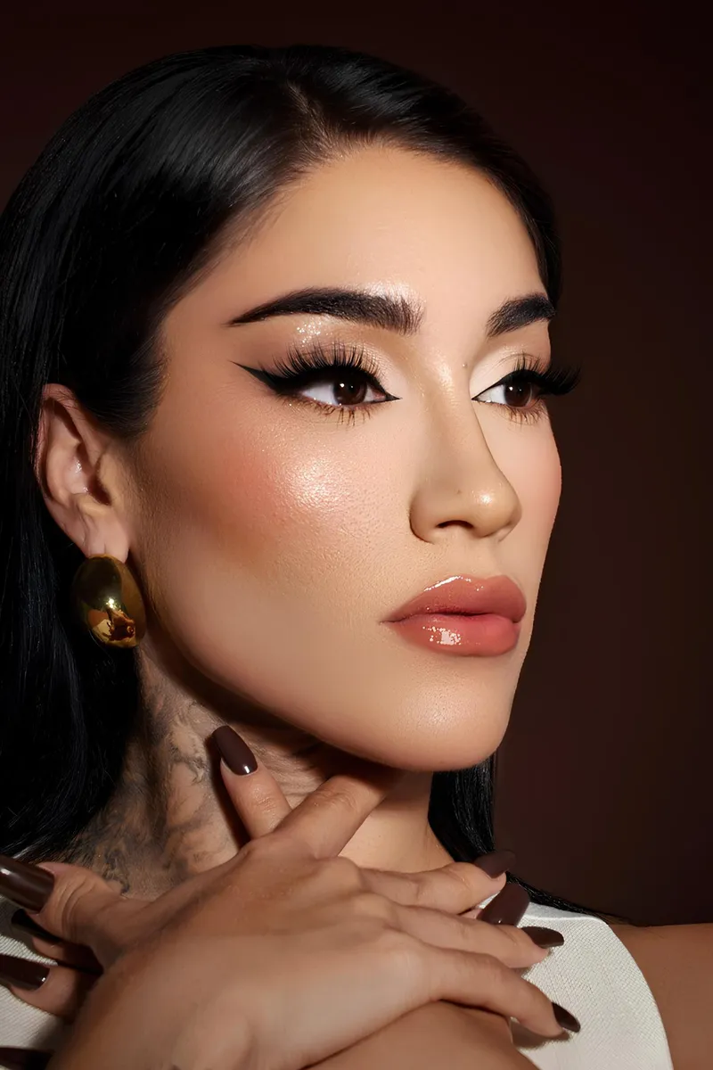 Gezell price £300 per hour