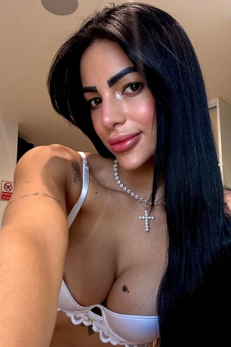 Dany price £450 per hour