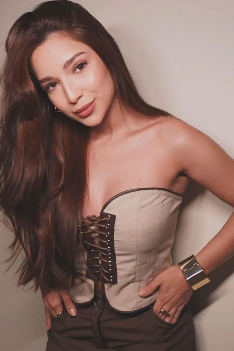 Ravlon price £450 per hour