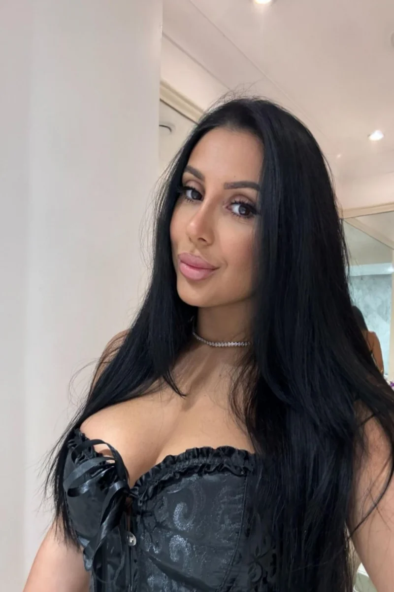 Sevda price £450 per hour